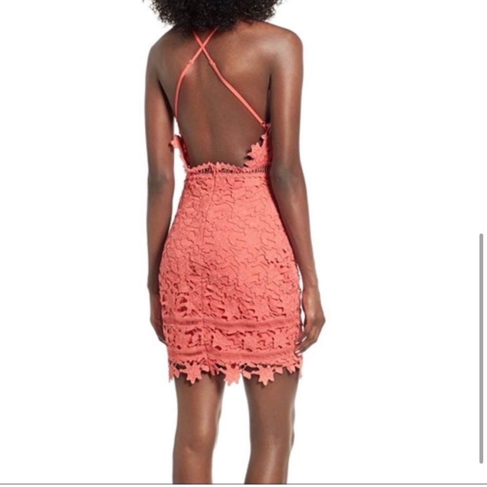 NWT‎ ASTR the Label Coral Lace Bodycon Dress Size XS Fairy Romantic Vacation - Picture 3 of 14